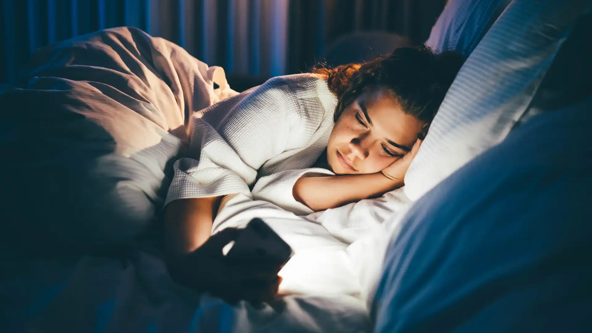 social media and wellbeing