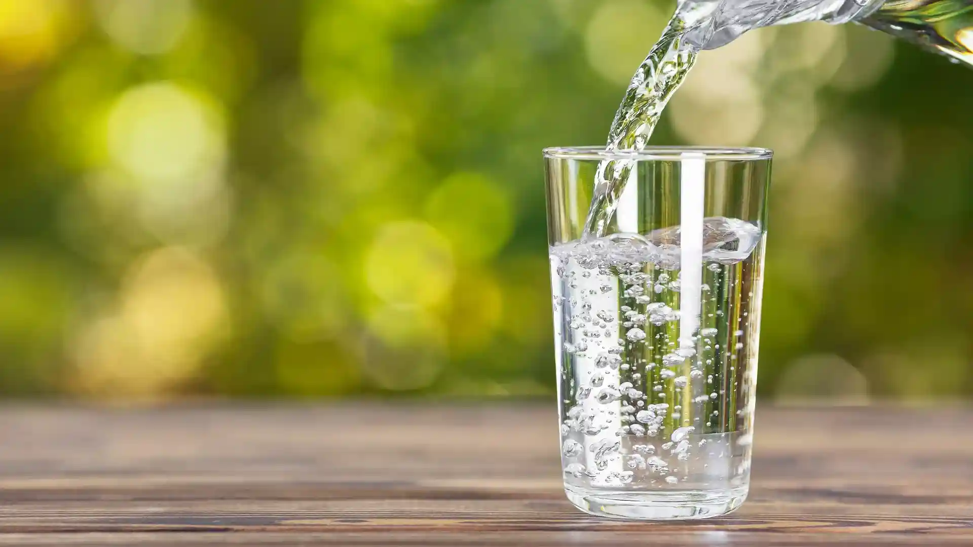 benefits of drinking water for hair and skin